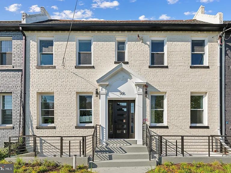705 Quincy St NE - Washington DC